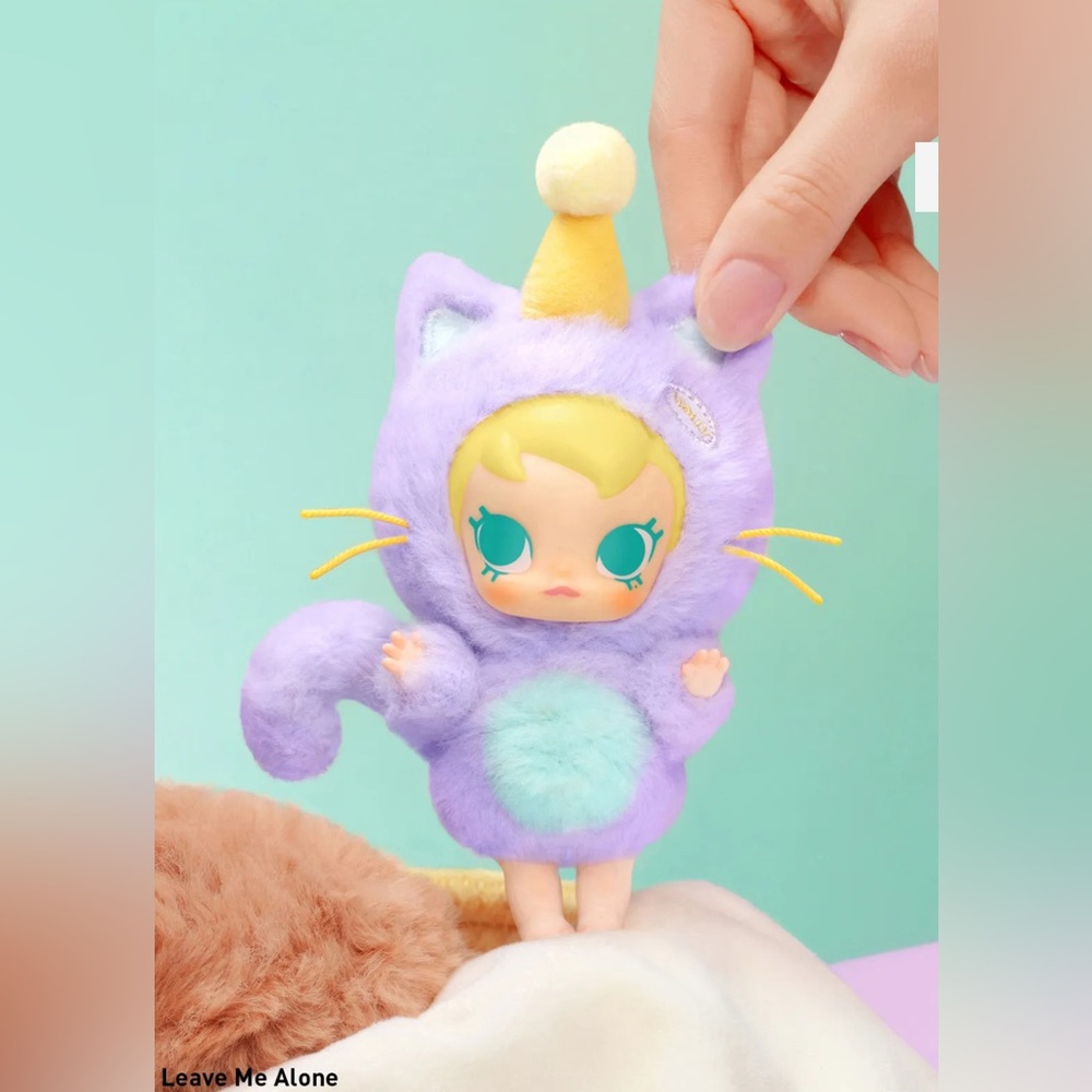 POP MART Molly Pocket Friends Plush Pendant - Leave Me Alone